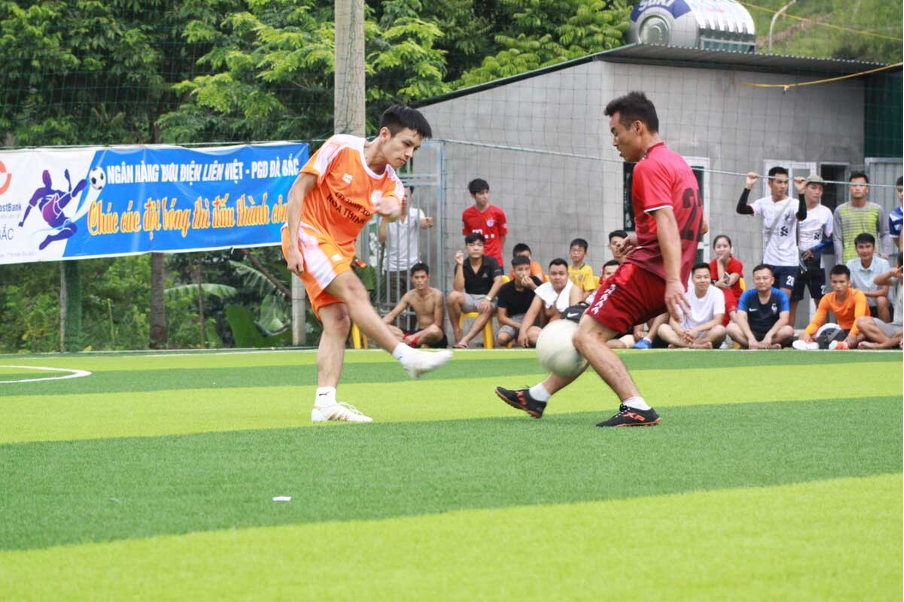Bức tranh bóng đá qua cái nhìn của chuyên gia bóng đá phủi Nguyễn Đình Hiệp