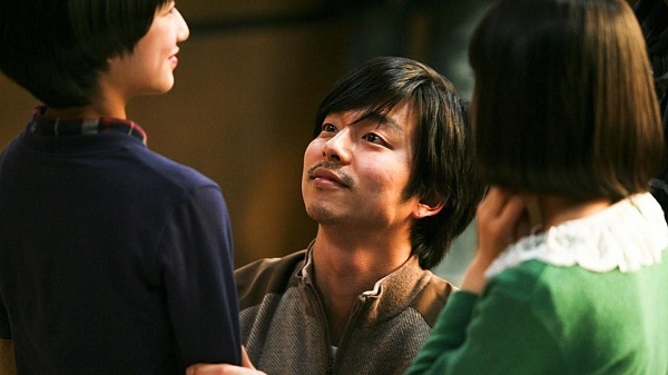 'Nam thần' Gong Yoo: Sự nghiệp thăng hoa nhưng cuộc sống bí ẩn