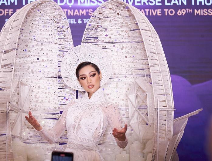 Hoa hậu Khánh Vân sẵn sàng lên đường sang Mỹ chinh phục Miss Universe
