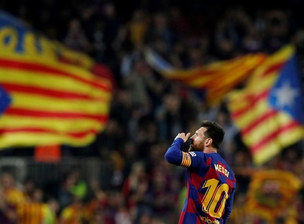 Barcelona đưa ra đề nghị cuối cùng để giữ chân Messi!