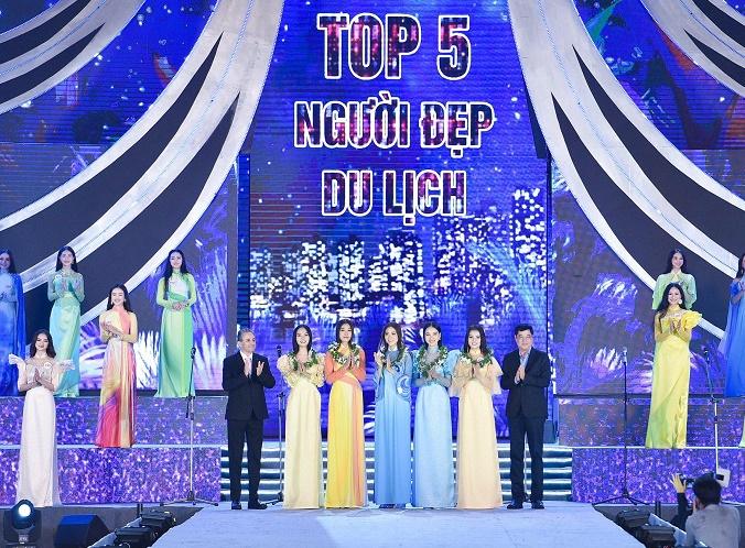 Lộ diện Top 5 Người đẹp du lịch của Hoa hậu Việt Nam 2020