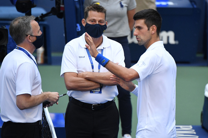 Xấu chơi, Djokovic vẫn nghĩ bị ép uổng loại khỏi US Open 2020 - Ảnh 5.