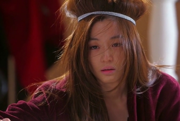 5 vai diễn 'điên nữ' gây sốt khắp màn ảnh Hàn Quốc