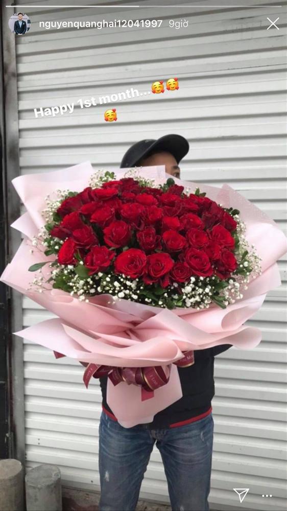 Kỷ niệm 1 tháng yêu, Quang Hải tặng Huỳnh Anh bó hoa hồng siêu khổng lồ-3