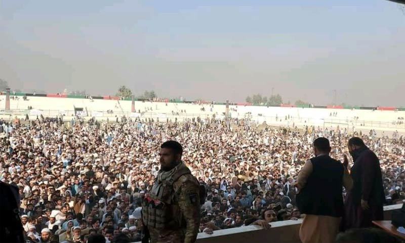 Biển người tranh nhau xin visa ở Afghanistan, hàng chục người chết vì giẫm đạp