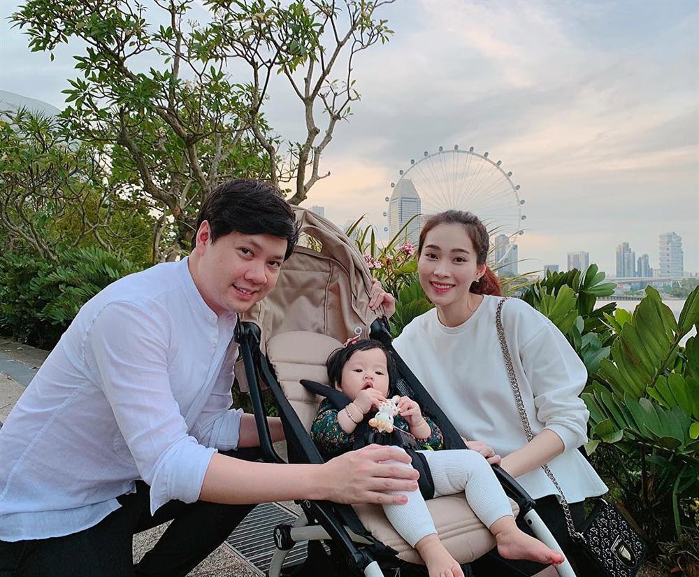 Hoa hậu Đặng Thu Thảo hạ sinh quý tử nặng 3.5kg cho chồng đại gia-7