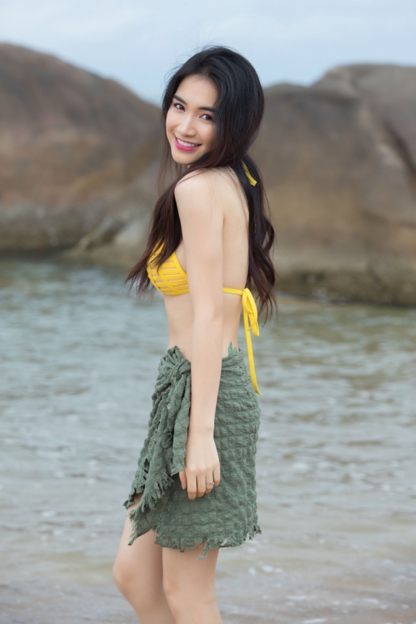 Hòa Minzy lần đầu khoe hình bikini sexy sau tin đồn sinh nở-7