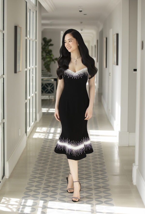 Hoa hậu Mai Phương xinh đẹp, quyến rũ tuổi 35