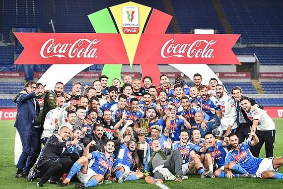 Napoli xứng đáng đoạt danh hiệu vô địch Coppa Italia