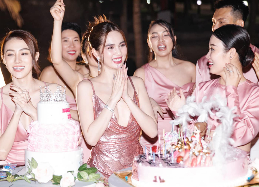 Tiệc sinh nhật hồng đón tuổi 31 của Ngọc Trinh