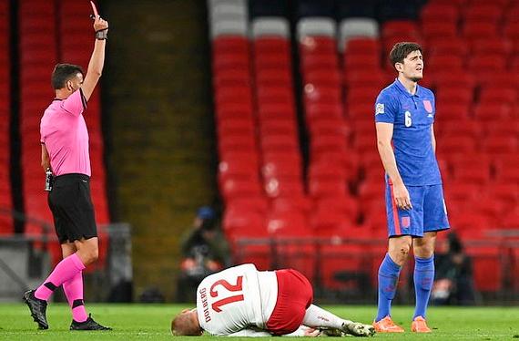Anh 0-1 Đan Mạch: Gục ngã tại Wembley