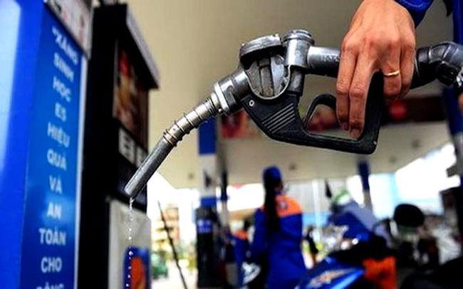 Giá xăng dầu đồng loạt tăng, RON95-III lên hơn 19.500 đồng/lít
