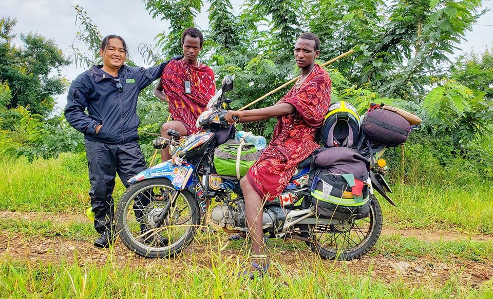 3 năm đi vòng quanh thế giới bằng xe máy của phượt thủ Tiền Giang