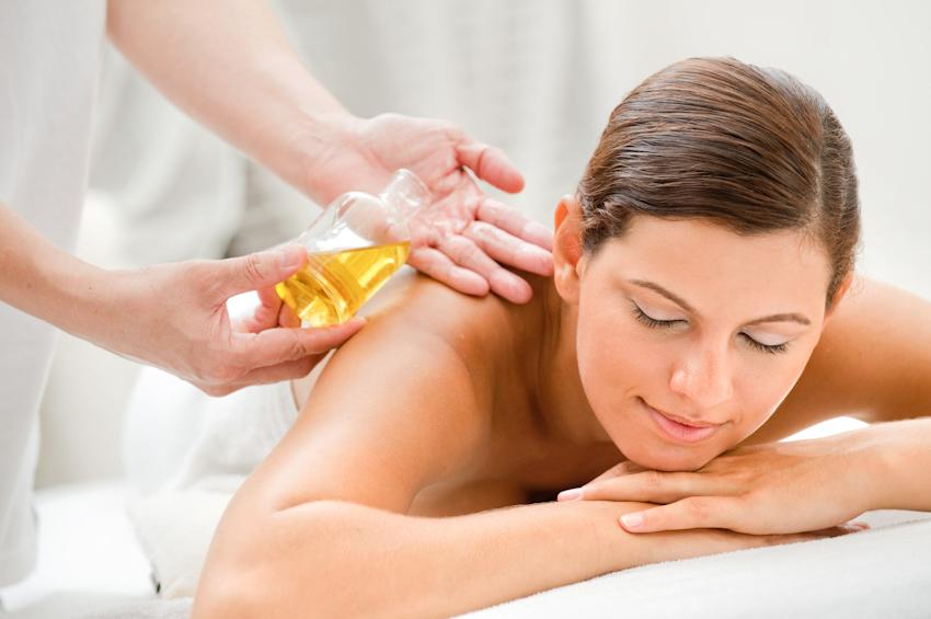 Aromatherapy - Liệu pháp chăm sóc cơ thể bằng tinh dầu thiên nhiên