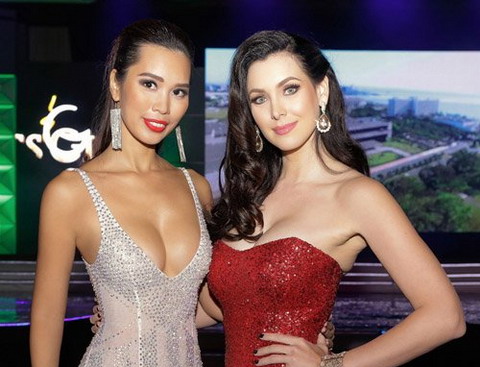 Hà Anh khoe vòng 1 táo bạo bên Hoa hậu Hoàn vũ