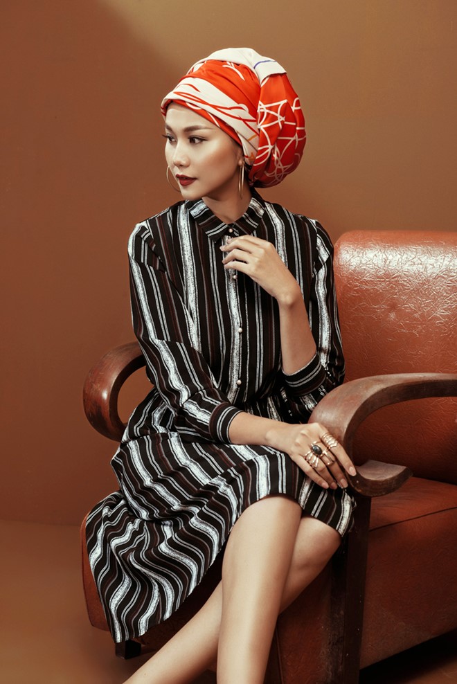 Cho đến nay, Thanh Hằng vẫn là một trong những sao nữ sở hữu phong cách thời trang sành điệu, bắt mắt nhất làng giải trí Việt. 