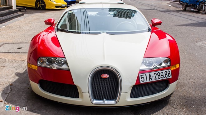 Minh Nhựa đã bán Bugatti Veyron để mang về những siêu xe mới. Ảnh: 