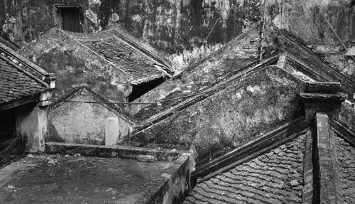 Mái nhà cổ thuần Việt những năm 1998.