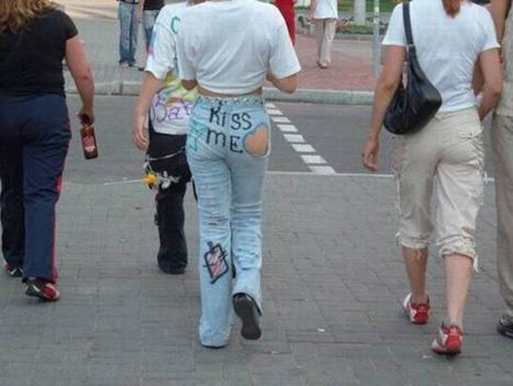 Hãy tránh xa kiểu quần jeans 