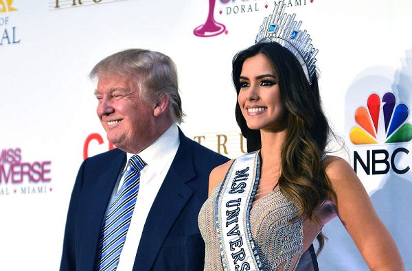 Donald Trump và Hoa hậu Hoàn vũ 2014 Paulina Vega - một cô gái đẹp như tạc tượng - cũng chính là Hoa hậu Hoàn vũ cuối cùng dưới 