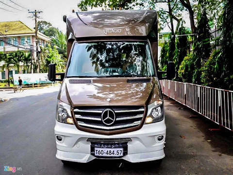 Mục sở thị nhà di động Mercedes-Benz hàng độc tại Việt Nam