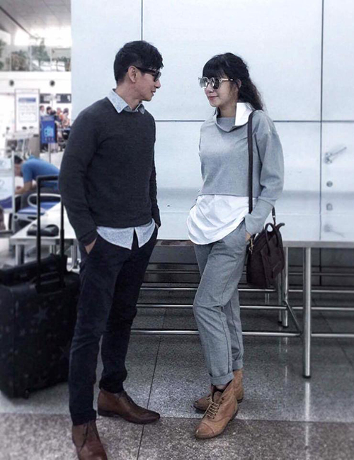 Vợ chồng Lý Hải - Minh Hà diện đồ đôi khoẻ khoắn, lên đường sang Hàn Quốc tham dự ba sự kiện lớn ở thủ đô Seoul.