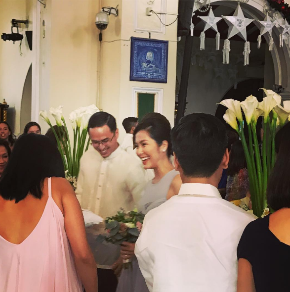 Cùng ngắm nhìn thêm loạt ảnh mới trong đám cưới chị gái chồng Hà Tăng: