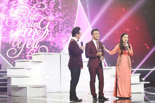 Từng là Á quân của chương trình “Ai là người chiến thắng” nên Huy Luân sở hữu giọng hát bài bản và có thể nói là tốt nhất trong 6 người con tham gia chương trình.