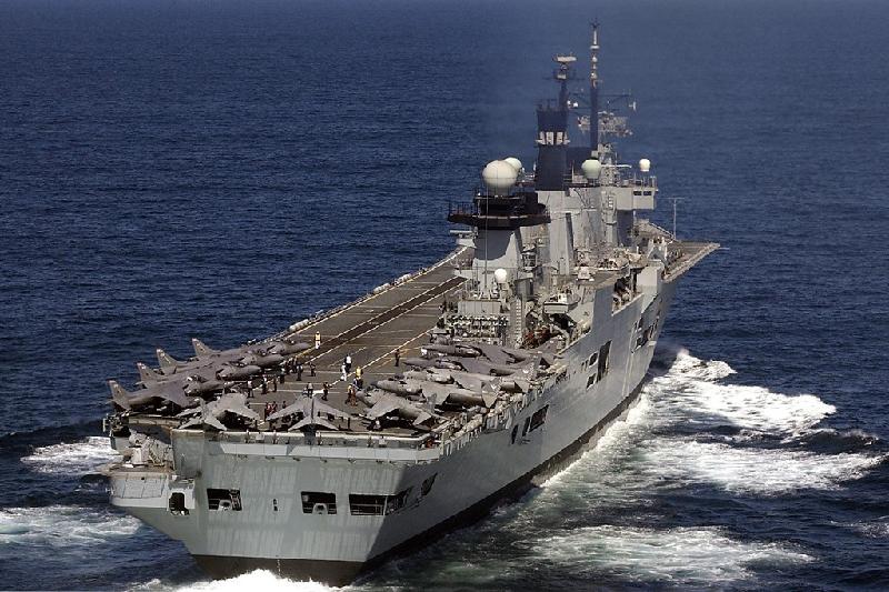 Tàu HMS Illustrious từng là niềm tự hào lớn của Hải quân Hoàng gia Anh trong nhiều thập kỷ. Nó đã được điều động đến nhiều đại dương trên khắp thế giới, nhưng sẽ sớm chỉ còn là phế liệu. Ảnh: Wikipedia.