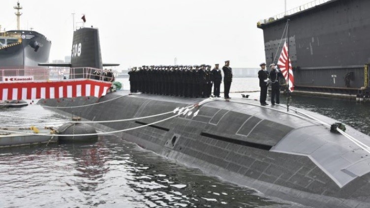 Ngày 13/3, lực lượng Phòng vệ Biển Nhật Bản đã làm lễ tiếp nhận tàu ngầm điện-diesel lớp Soryu thứ 8 mang số hiệu SS-508 Sekiryu (rồng đỏ trong tiếng Nhật). Ảnh: JMSDF