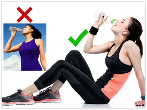 Uống nước khi đứng, sai lầm gây hại cho cơ thể