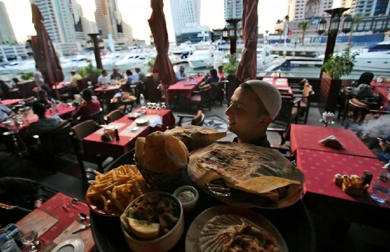 Nhờ sự đổ bộ của nhiều nền văn hóa, các món ăn ở Dubai rất đa dạng.