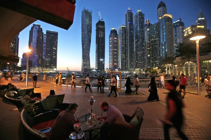 Sở Du lịch Dubai thông báo đặt mục tiêu tăng trưởng du lịch 7-9% mỗi năm, nhằm thu hút 20 triệu khách tới năm 2020. Với khung cảnh tuyệt đẹp từ trên cao, cuộc sống về đêm đa dạng và nhộn nhịp cùng các món ăn tuyệt vời, mục tiêu này trở nên dễ dàng với Dubai.