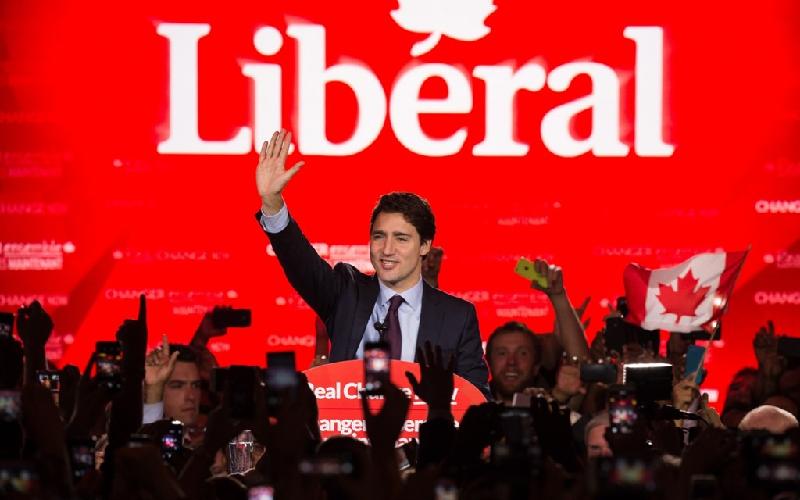 Năm 2013, sau nhiều nỗ lực, Justin trở thành người đứng đầu của đảng Tự do và đến tháng 11/2015, ông chính thức trở thành thủ tướng trẻ thứ hai trong lịch sử của Canada (sau ông Joe Clark nhậm chức năm 40 tuổi). Ảnh: 