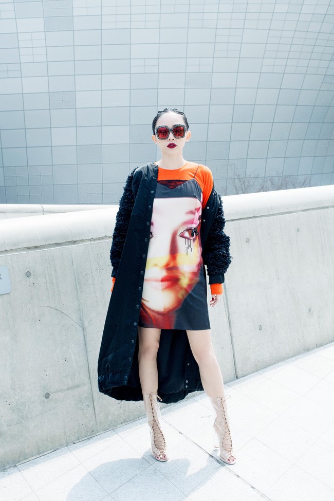 Toc Tien 'chat lu' trong lan cuoi du Seoul Fashion Week 2017 hinh anh 2