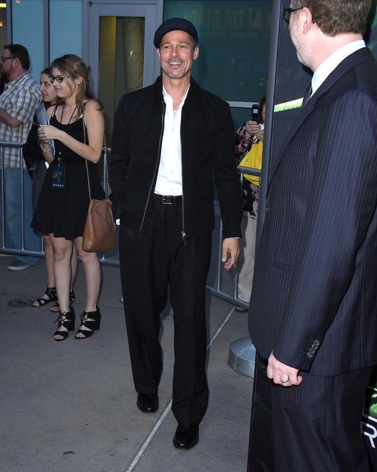 Tối 5/4 (theo giờ địa phương), Brad Pitt tham dự sự kiện thảm đỏ ra mắt phim 
