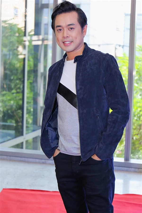 Dương Khắc Linh không chỉ đảm nhận vai trò giám khảo mà còn là giám đốc âm nhạc chương trình