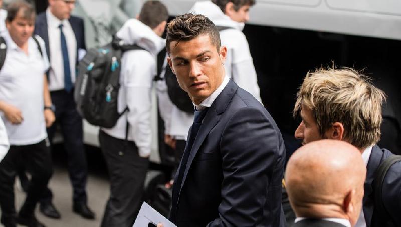 Ronaldo chi đậm để thoát tội hiếp dâm?