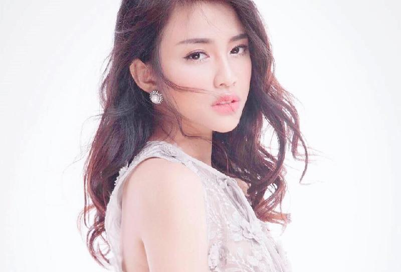 Mới đây, Yumi Thiên Nga nhận được sự quan tâm khi đăng ký tham gia The Face Vietnam 2017. Cô nhanh chóng trở thành nhân vật nổi bật và hiện lọt top 9 vòng 2 của The Face Online.