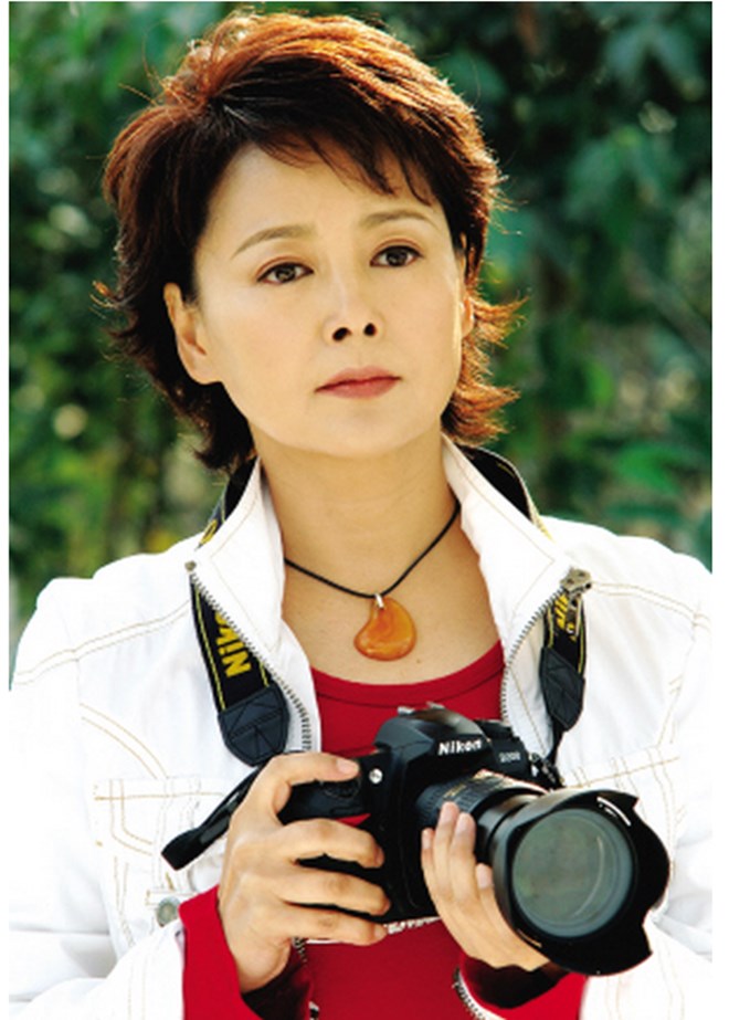 Ở tuổi 60, Trương Du vẫn tham gia đóng phim  24 năm sau Bao Thanh Thiên, Trương Du vẫn hoạt động trong làng giải trí. Ở tuổi 60, bà thường đảm nhận vai diễn người mẹ hoặc người bà trên màn ảnh nhỏ xứ Trung.