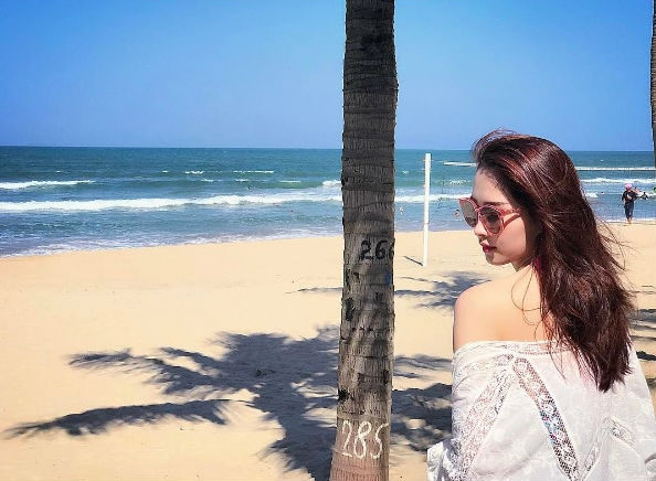 Hoa hậu Đặng Thu Thảo và bạn trai doanh nhân du lịch ở Đà Nẵng dịp lễ
