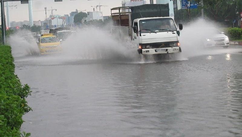 mưa to, ngập nặng, ngập nước, TPHCM, sài gòn ngập nặng, ngập lụt, ùn tắc giao thông