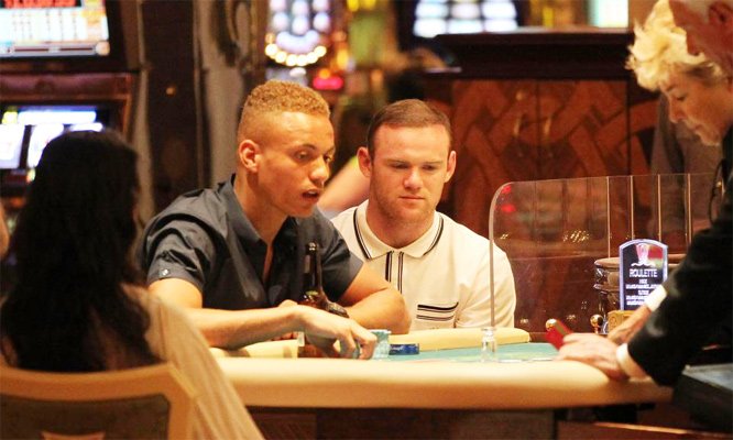 Rooney nghiện trò blackjack và Roulette