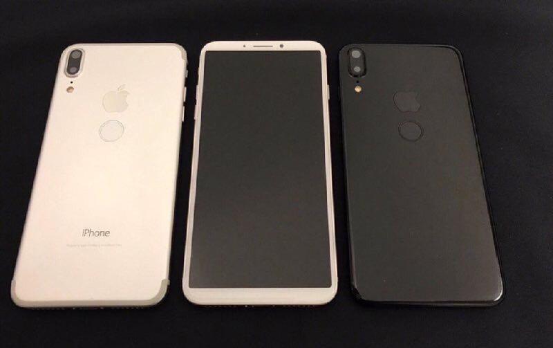 Nhiều nguồn tin cho rằng Apple ra mắt ba mẫu iPhone hoàn toàn mới. Ngoài iPhone 7S và iPhone 7S Plus thì iPhone 8 mới là mẫu thiết kế đột phá nhất trong các sản phẩm sắp ra mắt