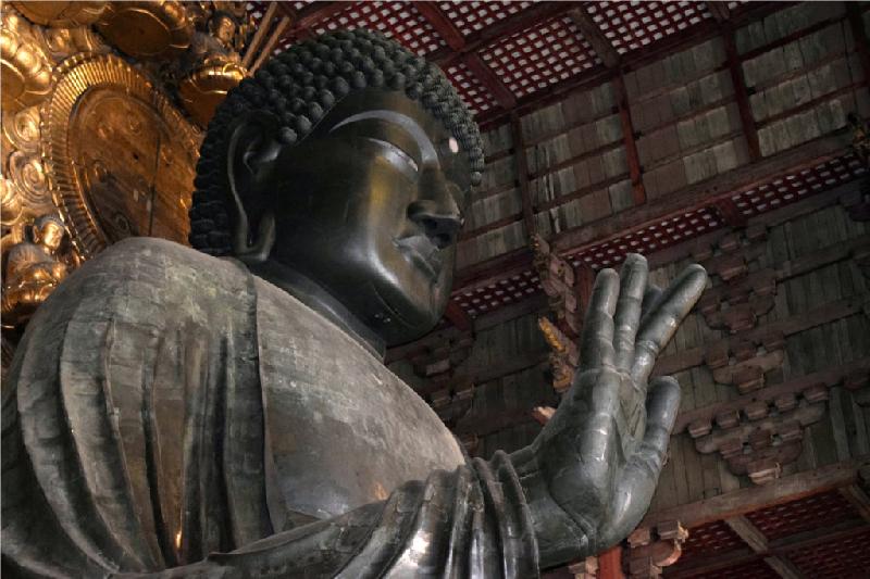 5. Chùa Todaiji (Nara): “Đây là một trong số những ngồi chùa phải tới ở Nhật Bản. Đừng về trước khi bạn ghé chùa. Bạn sẽ hiểu rõ hơn về văn hóa và tôn giáo nơi đây”. Ảnh: Ancient.