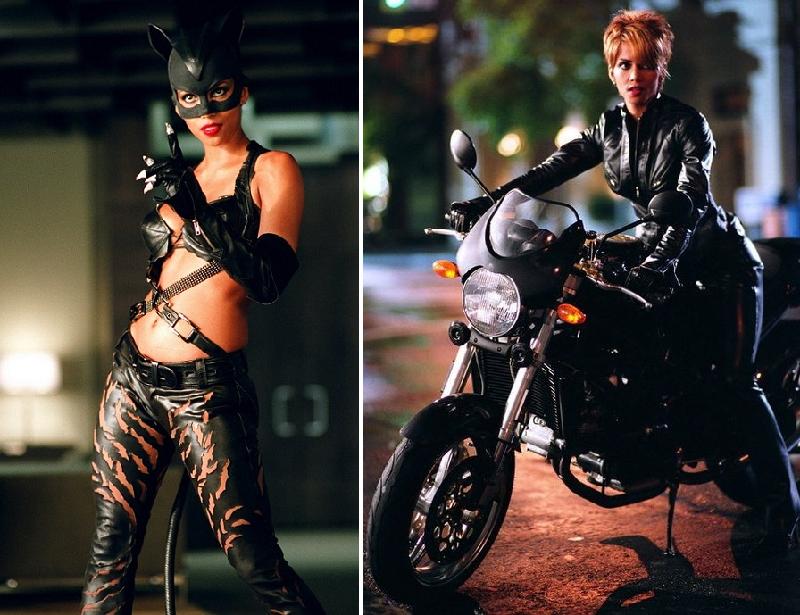 Halle Berry - Catwoman: Ngôi sao Hollywood Halle Berry có thể rất muốn quên Catwoman - dự án phim siêu anh hùng gây tranh cãi cô tham gia đóng chính năm 2004. Thế nhưng, dù gây thất vọng vì nội dung, thiết kế phục trang quyến rũ của tác phẩm đến nay hãy còn được công chúng nhắc đến. Bộ quần áo đen bằng chất liệu da nóng bỏng Berry từng diện trên phim, là một trong những mẫu thiết kế nổi tiếng nhất giúp lột tả hình tượng “miêu nữ” hấp dẫn và sắc sảo. 