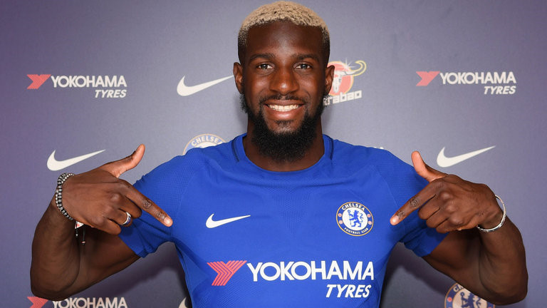 Tiền vệ Tiemoue Bakayoko (Monaco sang Chelsea - 40 triệu bảng): 