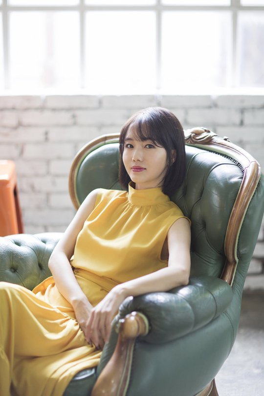 Nữ diễn viên Lee Jung Hyun, bạn diễn của Song Joong Ki trong bộ phim 