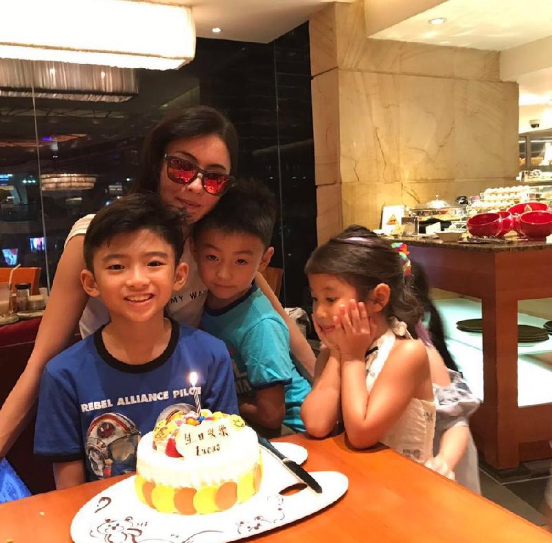 Trương Bá Chi tổ chức sinh nhật giản dị cho con trai Lucas