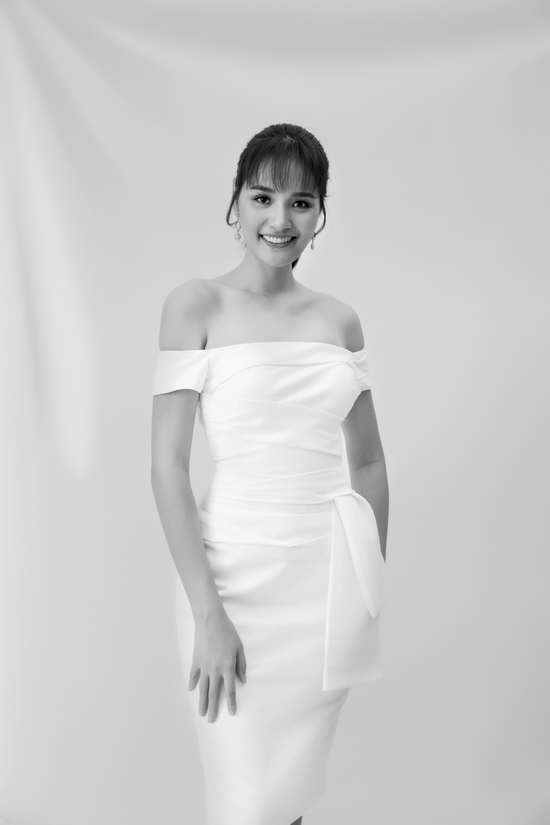  Cô từng làm giám khảo Hoa hậu Hoàn vũ Việt Nam 2015. 